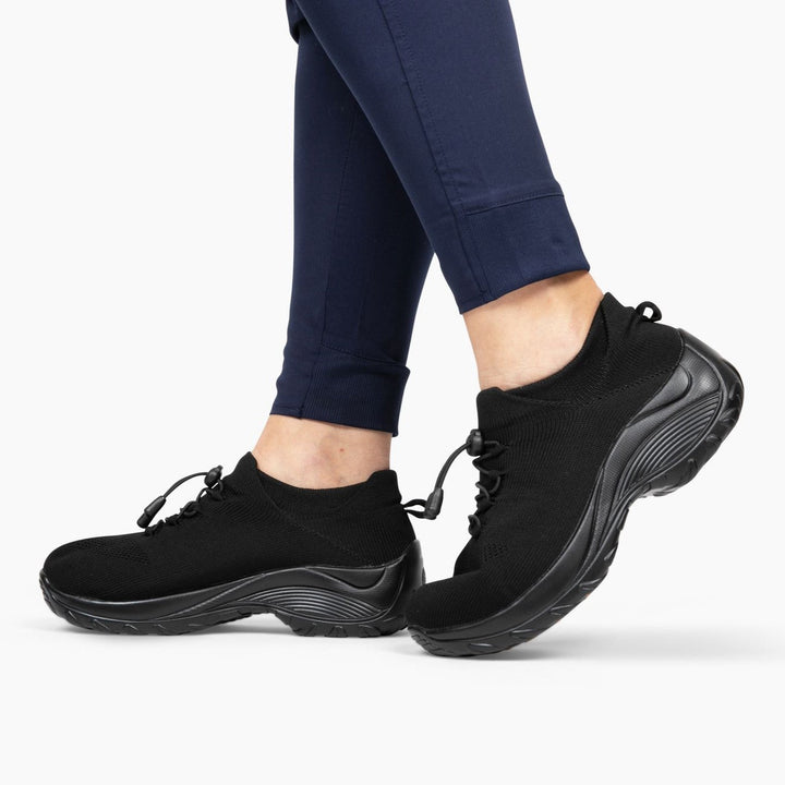 Water resistant women's non-slip shoe, perfect for long shifts as a healthcare worker