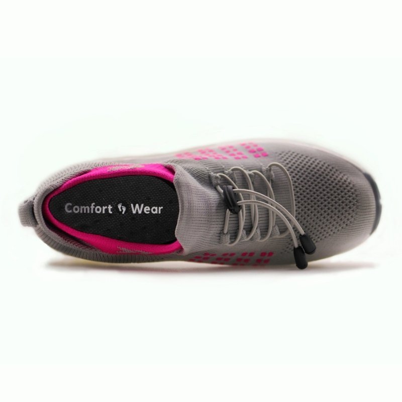 Comfort-focused women's non-slip shoes, featuring a spacious wide toe box design