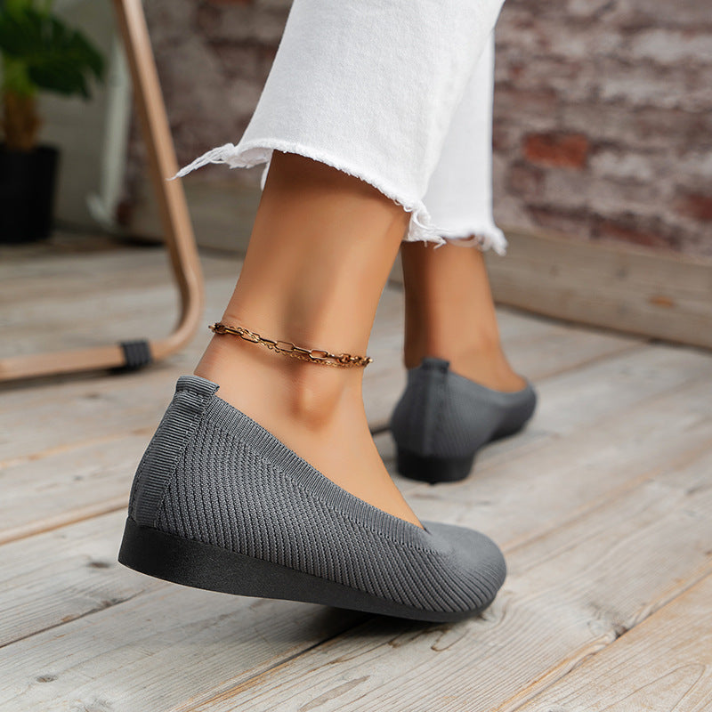 Mia women's orthopaedic ballerinas, classic design, comfort sole, ideal for everyday wear & pain relief.