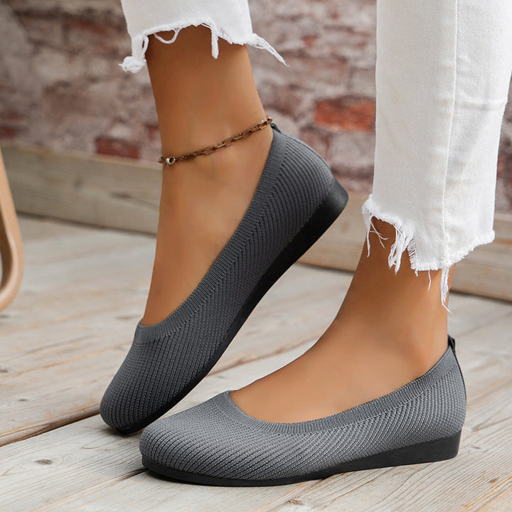 Orthopaedic Mia ballerinas for women, comfort sole, providing pain relief in stylish flat slip-on shoes.