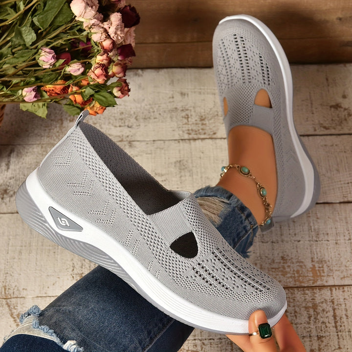 Casual women's comfort shoes, ergonomic and easy to wear for daily support.