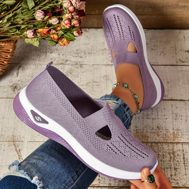 Women's slip-on orthopaedic shoes, great for walking, support, and everyday comfort.