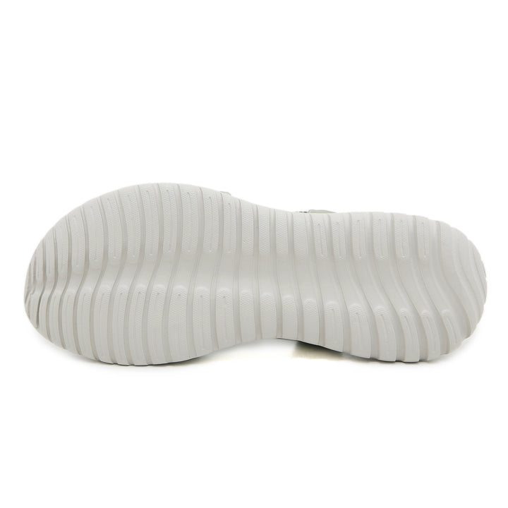 Ergonomic women's orthopedic sandals, ideal for comfortable walking.