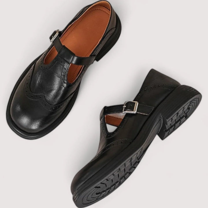Elegant women's Mary Jane flat shoes, orthopedic design providing superior arch support and daily comfort.