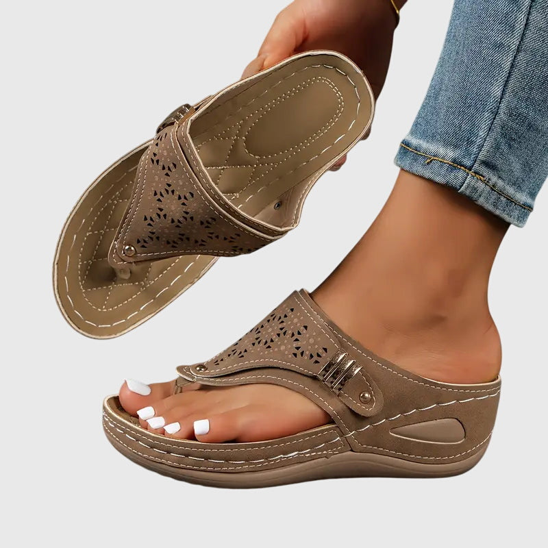 Women's orthopedic sandals with arch support for ultimate comfort.