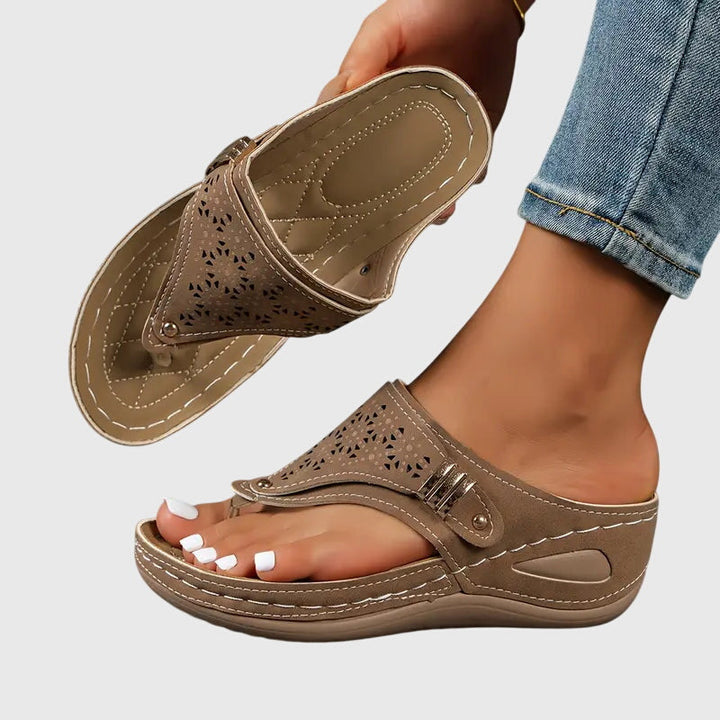 Women's orthopedic sandals with arch support for ultimate comfort.