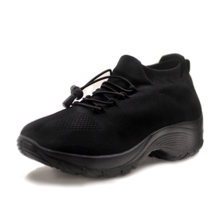 Orthopedic women's shoes: stretch cushion design for foot pain management