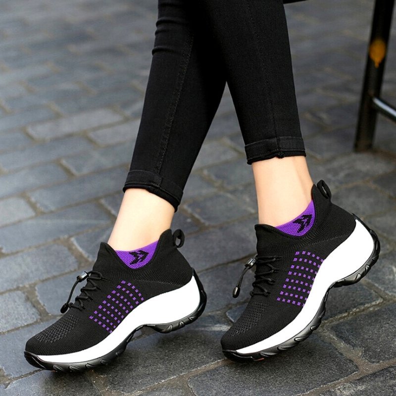 Orthopedic women's sneakers with cushioned sole, great for foot pain