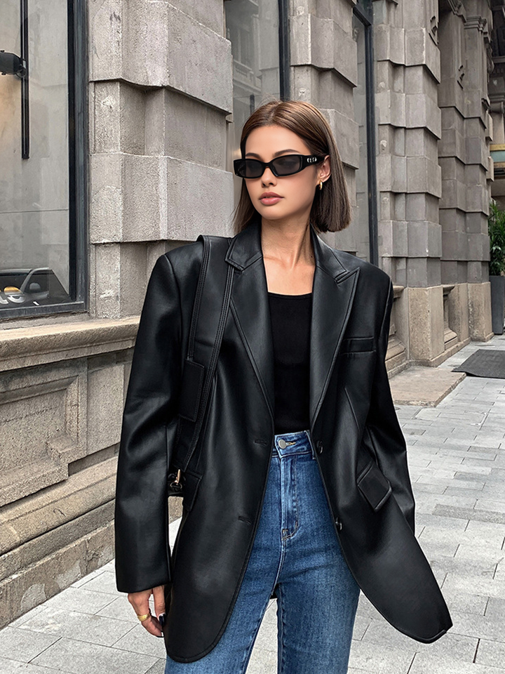 Elegant women's oversized blazer with a chic lapel design, perfect for smart casual, modern, and structured outfits.