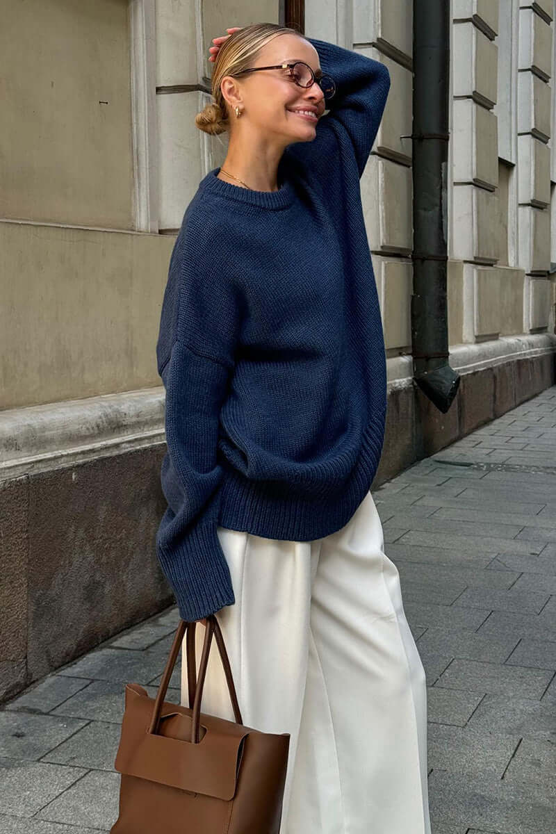 Versatile charcoal knitted jumper, women's relaxed fit, long sleeve.