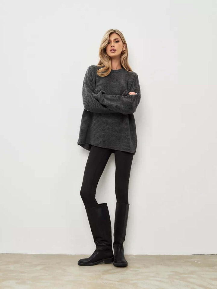 Stylish oversized knit women's sweater, crew neck, soft, great for autumn casual elegance.