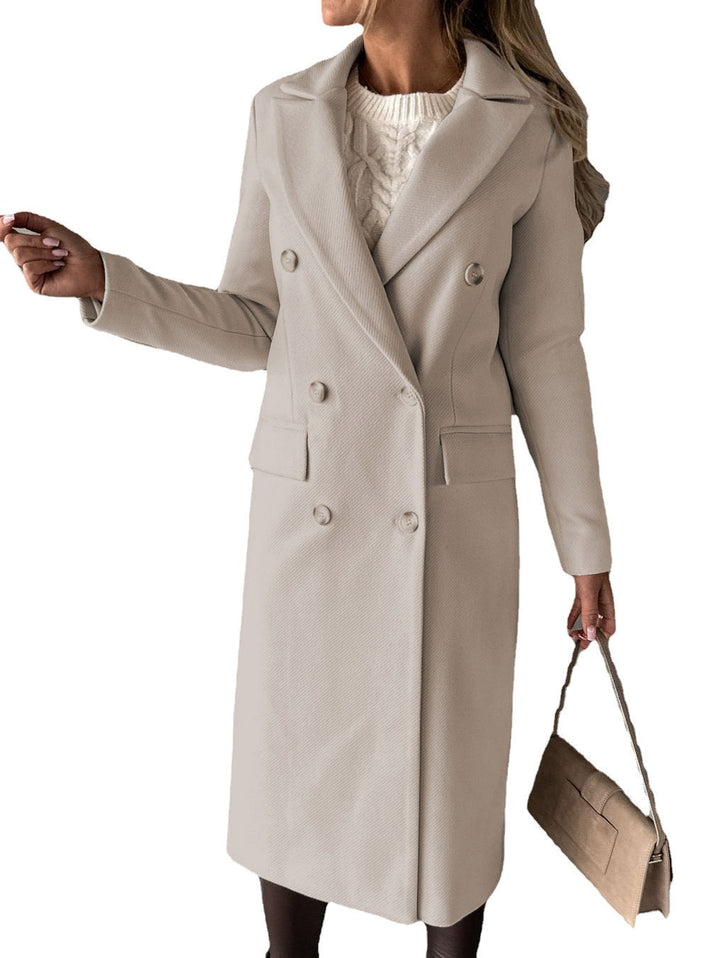 Versatile women's long winter jacket with an oversized fit, offering chic urban style & everyday comfort.