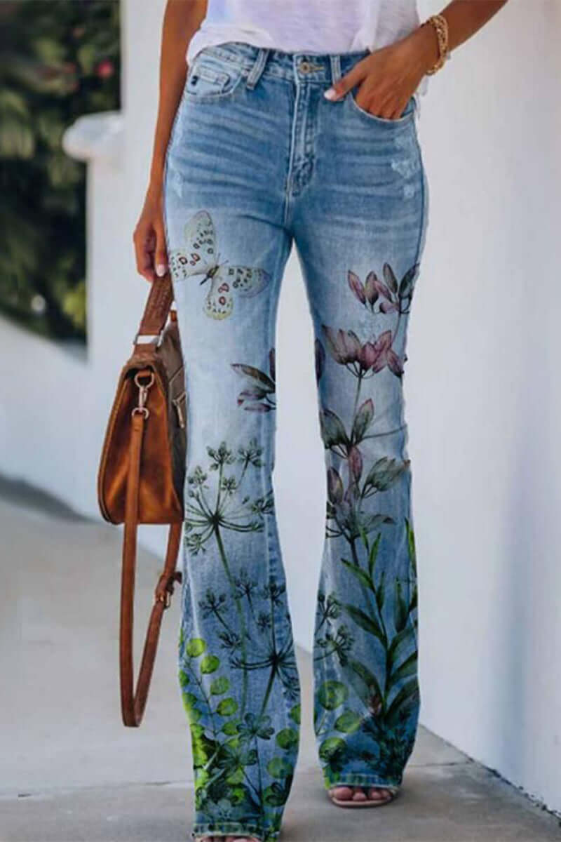 Trendy women's denim jeans with stunning floral embroidery and a flattering regular fit.