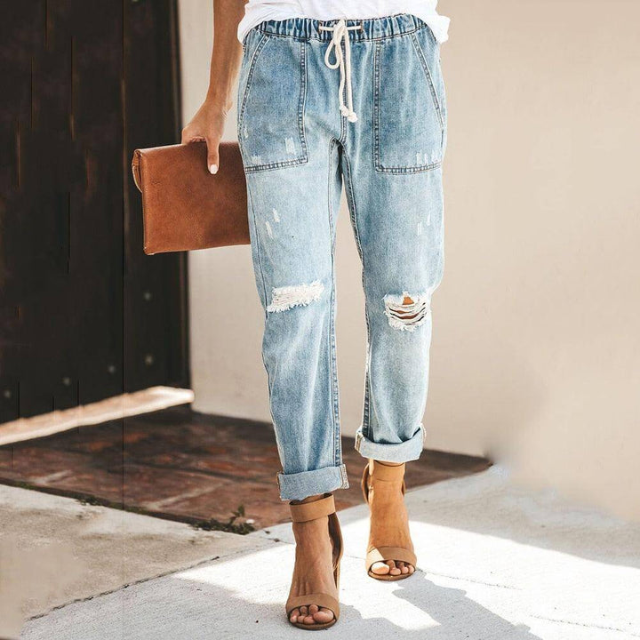 Women's relaxed fit comfort pants, perfect for everyday wear and lounging. Soft, versatile women's fashion.