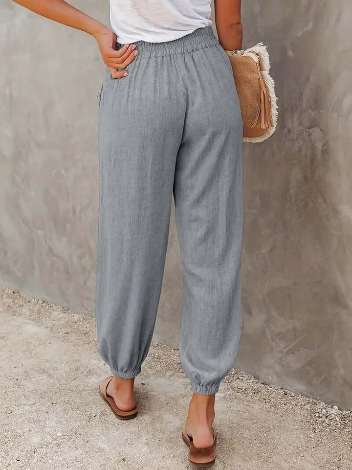 Comfortable women's pull-on pants, relaxed fit, made from breathable hemp blend, perfect for summer.