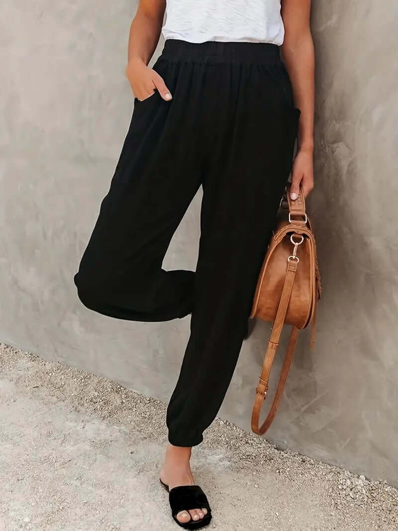 Stylish women's relaxed fit hemp blend pants. Elastic waist provides ultimate comfort for all-day wear.