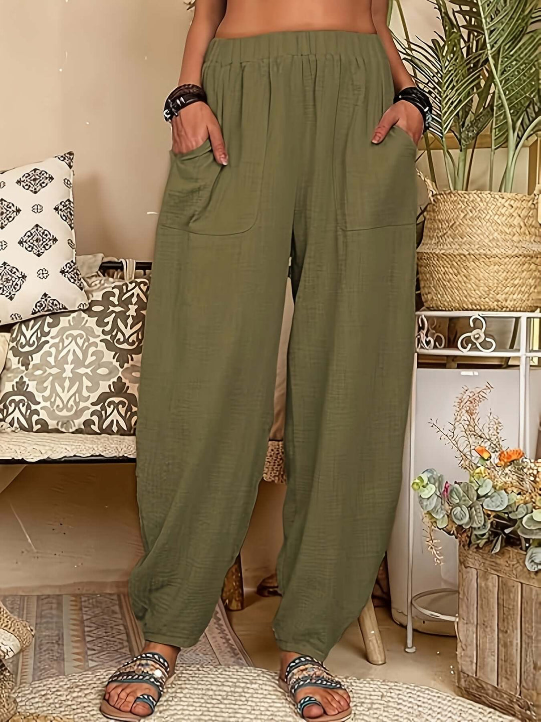 Stylish green women's relaxed fit pants, comfortable for spring fashion & casual summer days.