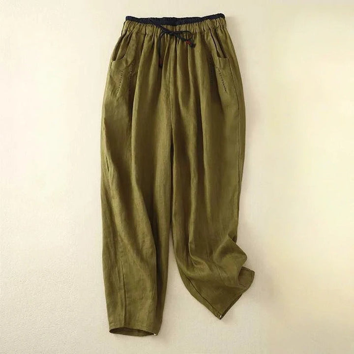 Chic women's summer pants, relaxed fit perfect for vacation & stylish casual outfits. Effortless & fashionable.
