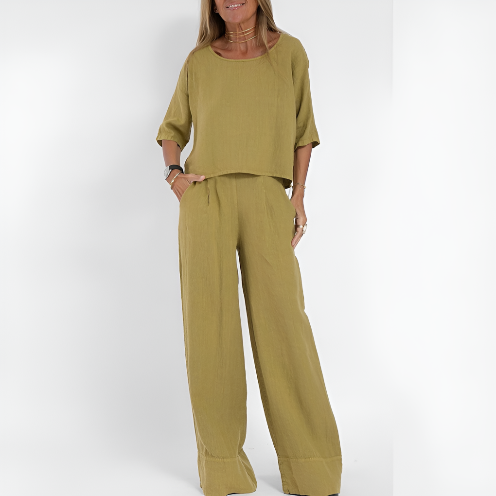 Stylish women's relaxed two-piece set for summer. Versatile lounge wear or vacation outfit with wide-leg pants.