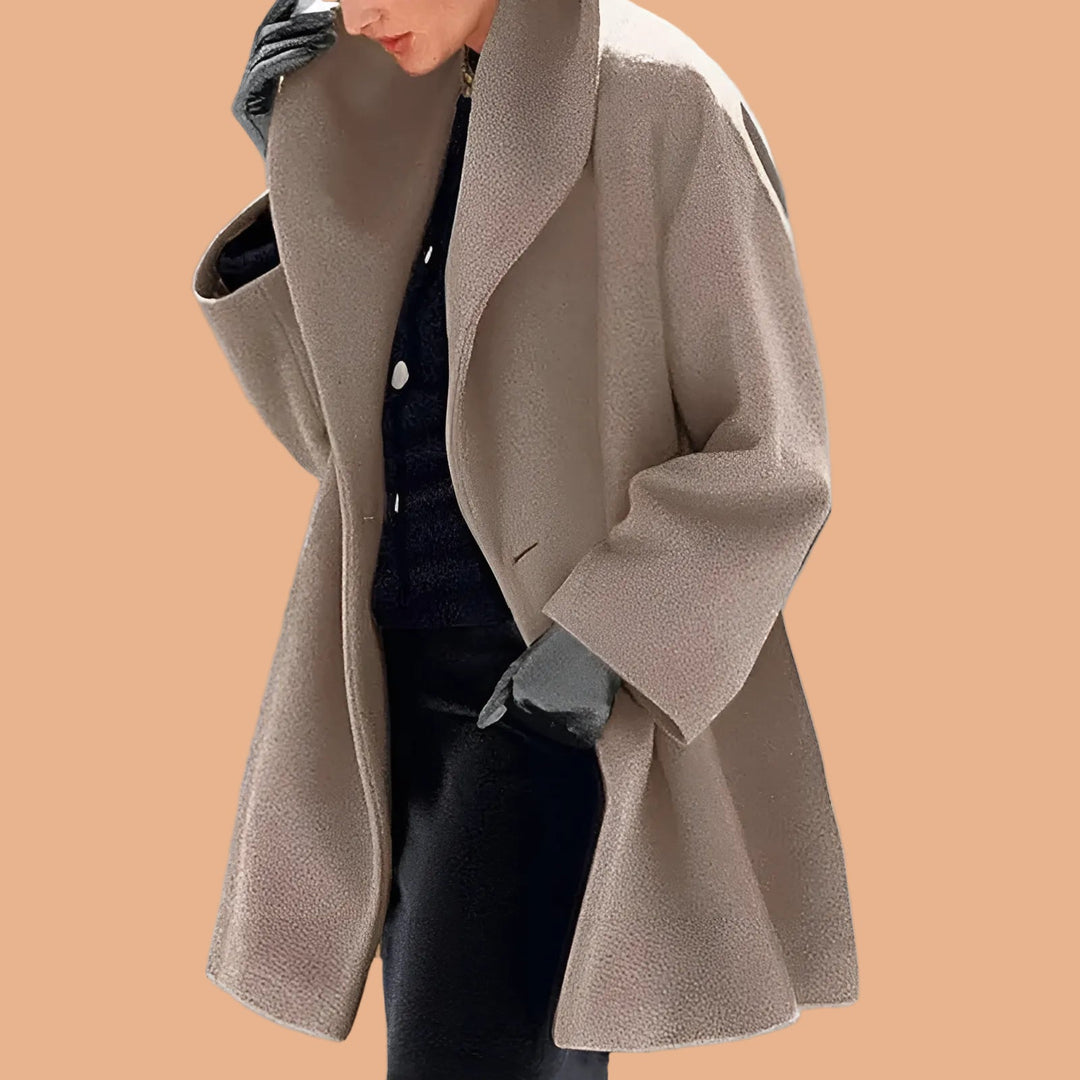 Elegant women's open-front winter jacket with a relaxed fit, modern style for city living.