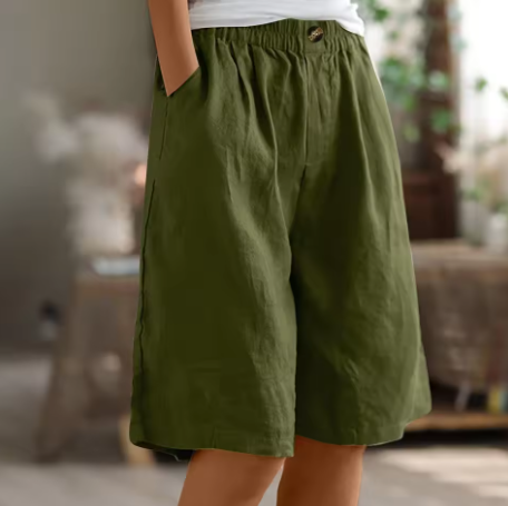 Women's Renee Comfort Shorts in a relaxed fit, perfect for everyday wear and effortless summer style.