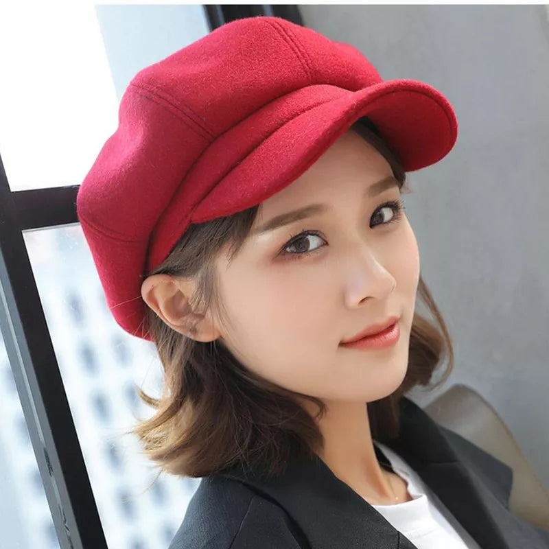Classic retro balloon hat for women, soft cotton, essential winter fashion accessory.