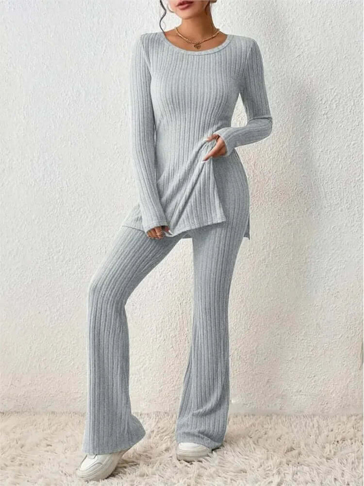 Cozy women's ribbed knit lounge set, a comfortable two-piece for relaxed at-home or casual wear.