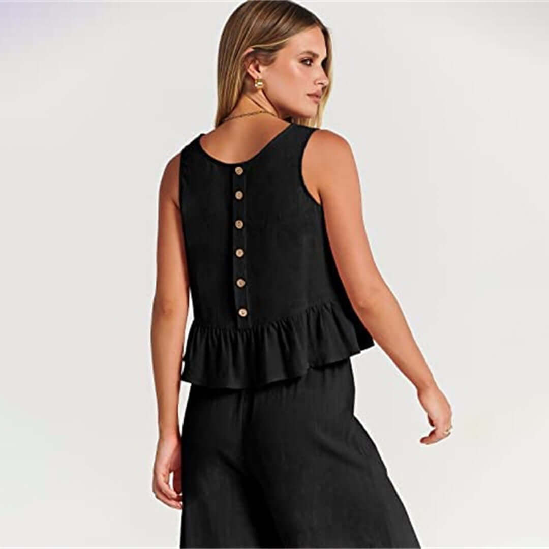 Two-piece women's outfit for casual wear, a sleeveless ruffled top & wide-leg pants.