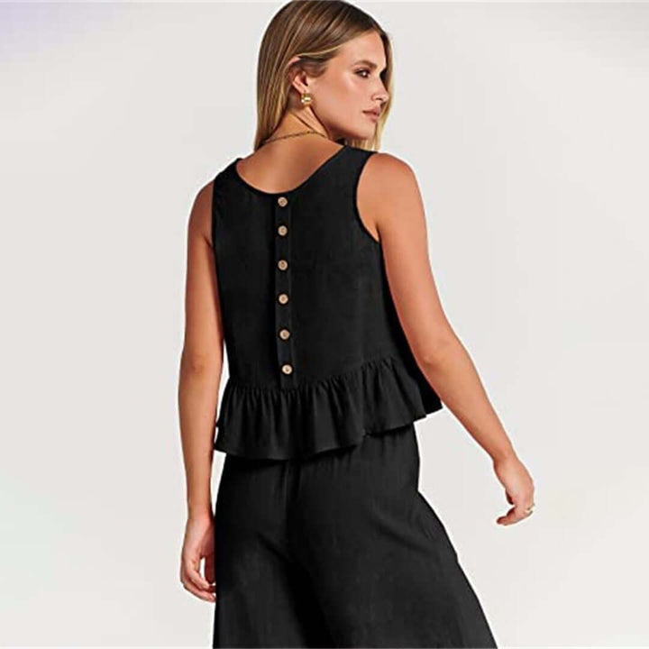 Two-piece women's outfit for casual wear, a sleeveless ruffled top & wide-leg pants.