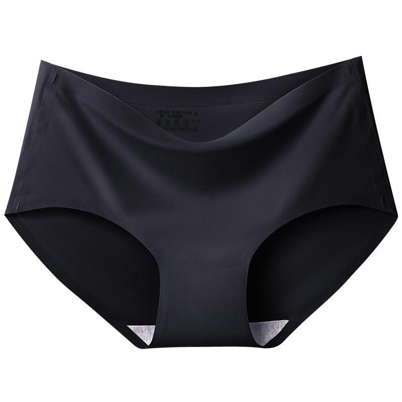 Achieve a smooth silhouette with these high-waist seamless women's underwear. Invisible comfort, no panty lines.