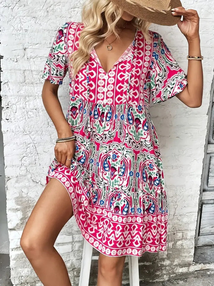 Effortless women's mini dress, short sleeves, summer style. Great for parties or daily wear.