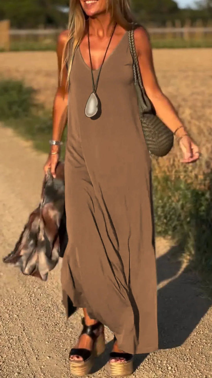 Effortless women's sleeveless maxi dress, perfect as a comfortable, elegant summer staple.