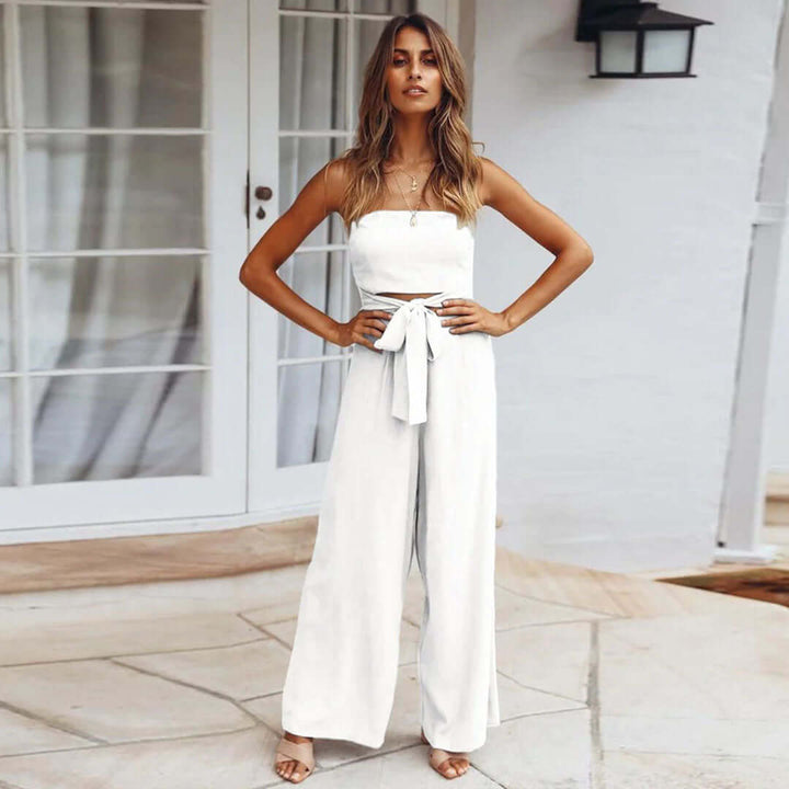 Stylish women's strapless casual outfit with a flattering elasticated waist.
