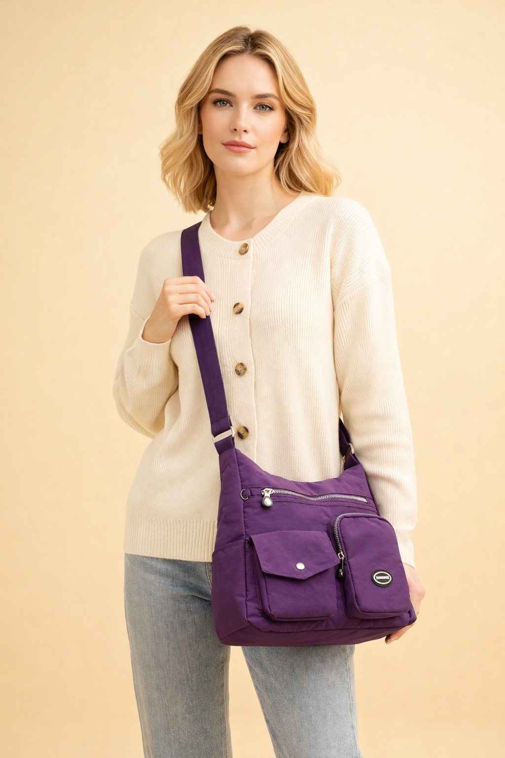 Women's lightweight multi-pocket crossbody bag, an anti-theft travel and everyday fashion accessory.