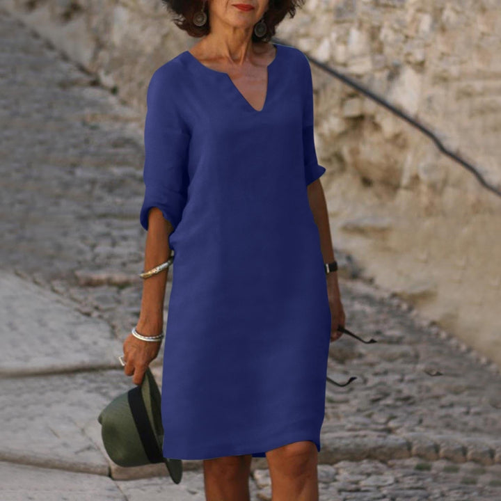 Versatile women's flowy summer dress, suitable for casual wear, elegant events, or vacation outfits.