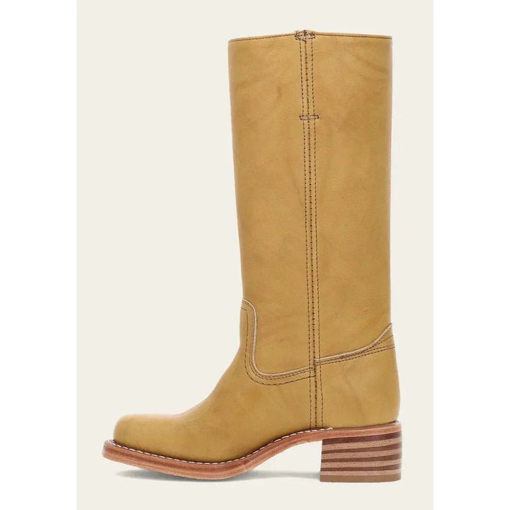 Sophisticated women's knee-high boots, ultimate comfort in a stylish western design.