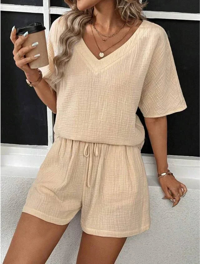 Everyday elegant women's V-neck top and shorts set, a comfortable spring/summer two-piece for effortless style.
