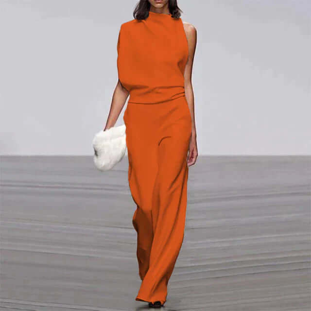 Comfortable & flattering women's summer jumpsuit, versatile for casual or elegant fashion, sleeveless design.