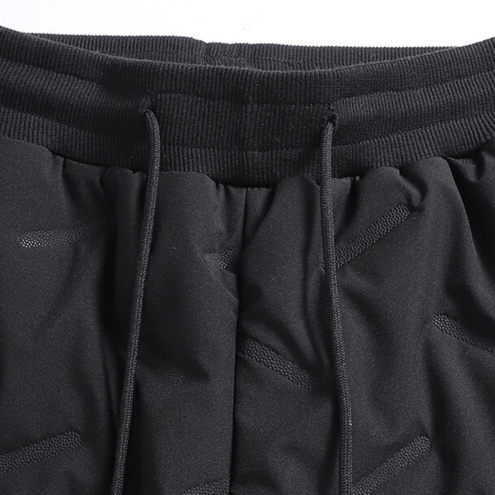 Comfortable women's thermal waterproof trousers with soft fleece lining, perfect for ultimate winter warmth.
