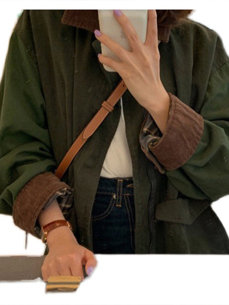 Comfy women's oversized jacket, a trendy outerwear choice for casual fashion and fall-winter layering.