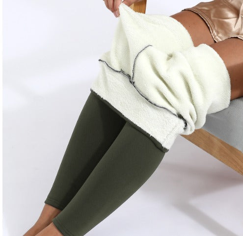 Ultra warm fleece-lined women's leggings, high-waisted for cold weather style.
