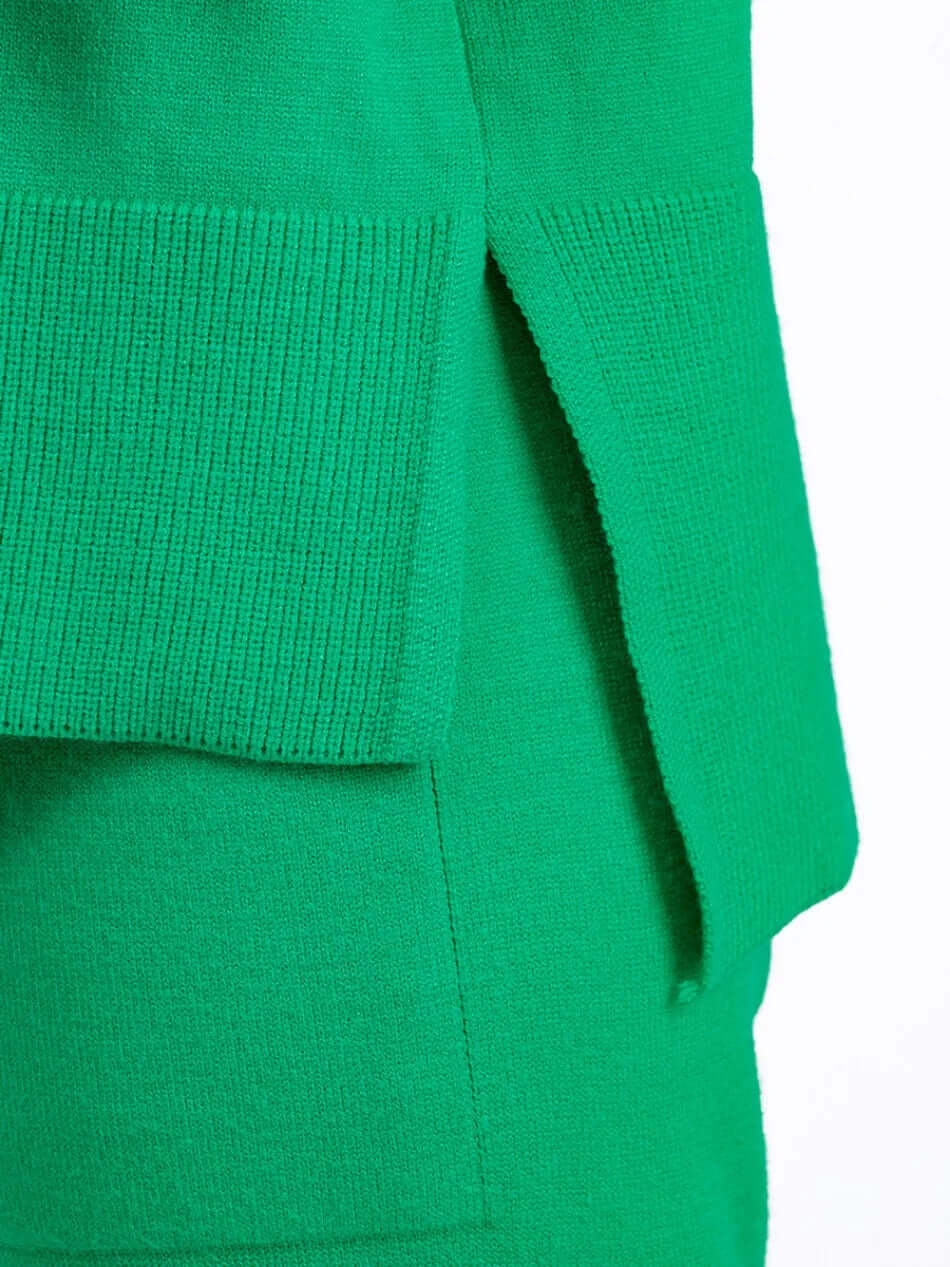 Comfortable women's loungewear set: V-neck sweater with wide-leg trousers for relaxed style.