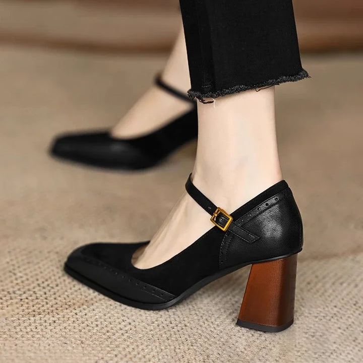 Retro women's square toe pumps, vintage block heel, ideal for sophisticated office looks.