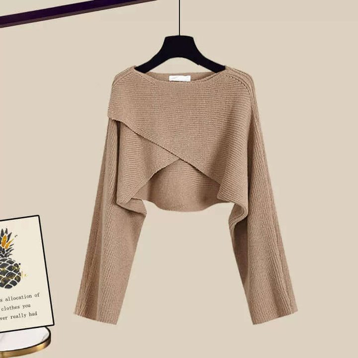 Cozy vintage style three-piece casual set for women, perfect for comfortable spring or fall fashion wear.