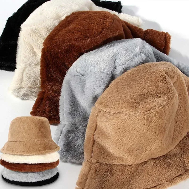 Soft faux fur bucket hat for women, stylish & warm for autumn/winter fashion outfits.