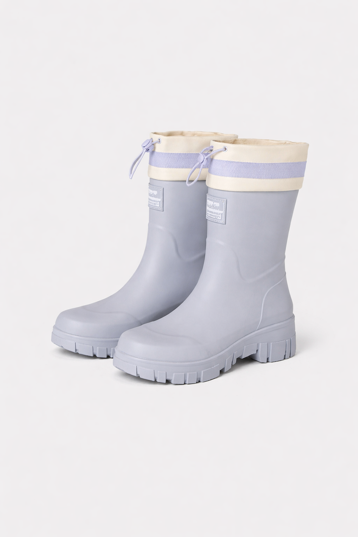 Practical women's waterproof rain boots, durable & comfortable for wet weather and outdoor work.