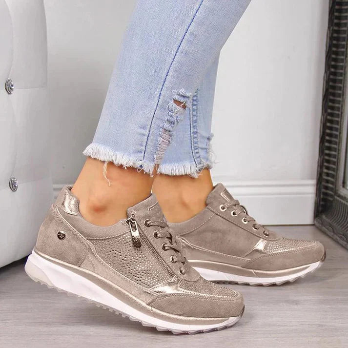 Women's wide fit running & walking sneakers, designed for ultimate comfort and active lifestyles. Perfect for daily wear.