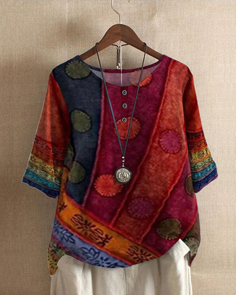 Women's chic blouse in various colors, elegant and comfortable, perfect for work or casual outings, flattering fit.